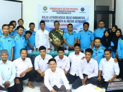 Penguasaan Teknologi Jadikan Santri Lebih Maju