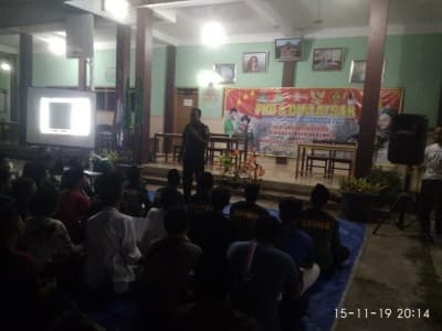 Komandan Yahudi Paparkan Materi Bela Negara pada Diklatsar Banser Pati