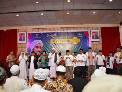 Dihadiri Habib Syech, PCINU Arab Saudi-KJRI Jeddah Selenggarakan Maulid Nabi