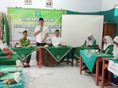 LKD Fatayat untuk Hasilkan Kader Militan
