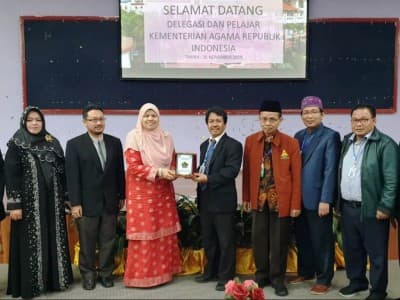 Sejumlah Aktivis Kampus Kenalkan Islam Moderat di 3 Negara