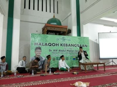 Masjid Itu Tempat Sujud, Jangan Disalahgunakan