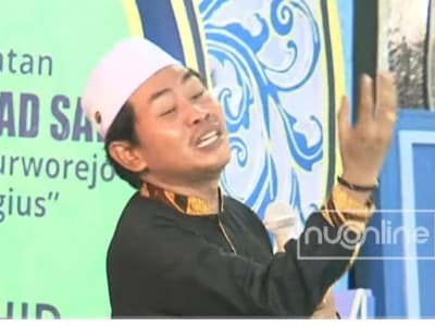 KH Anwar Zahid: Nilai Kita dari Akhlak