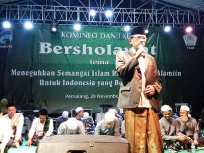 Tantangan Islam Saat Ini Terus Menebar Keselamatan