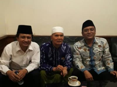 Kiai Afifuddin: Kita Takzim pada Habaib, Tetapi Indonesia Terlalu Terbuka