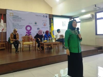 Di Acara KOPRI PMII, Mpok Silvi Bicara Kreativitas dan Inovasi Perempuan