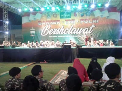 1001 Pemukul Rebana Meriahkan Shalawatan di Stadion Sidoarjo