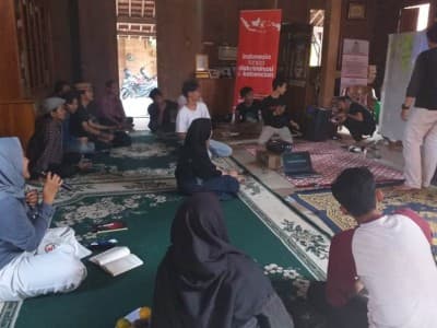 Usir Kebencian, Gusdurian Cirebon Gelar Pelatihan Medsos