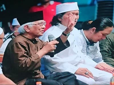 Gus Mus: Tidak Ada yang Bisa Dibanggakan Selain Syafaat Nabi