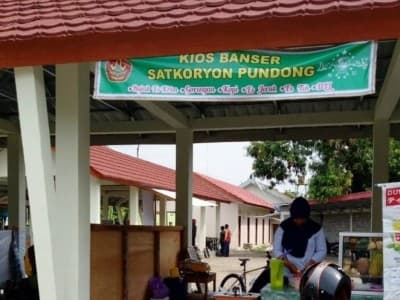 NU Care-LAZISNU Pundong Fasilitasi Banser Buka Warung