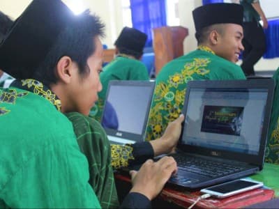 Hadapi Tantangan Digital, Pelajar NU Lamongan Gelar Madrasah Desain