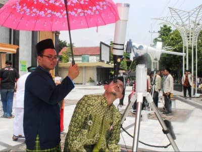 Bukan Zamannya Lagi Saat Gerhana Mendekam di Rumah
