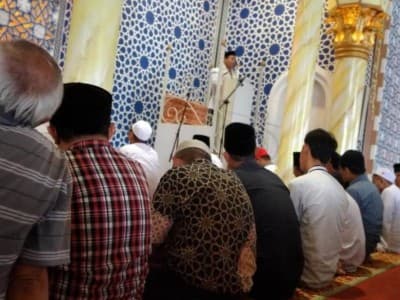 Gerhana Matahari Perlu Ditafakuri Guna Menyingkap Kebesaran Allah