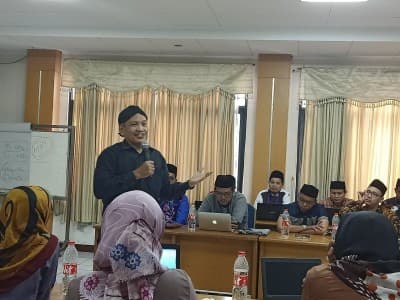 Dampak Era Digital Mengakibatkan Runtuhnya Otoritas Keagamaan