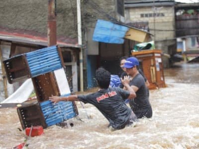 Hujan dan Banjir Melanda, Waspadai Penyakit-penyakit Ini