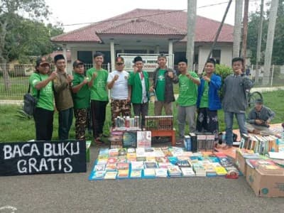 Tingkatkan Minat Literasi Milenial, Ansor di Subang Buka Perpustakaan Keliling