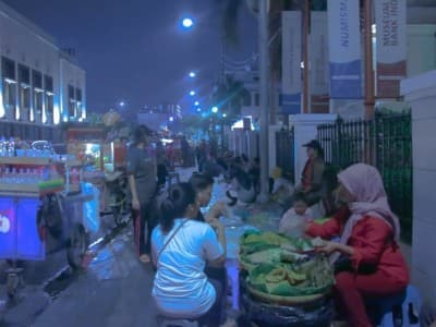 Bantu Ekonomi Kerakyatan, Biasakan Belanja di Warung Kelontong