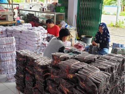 Pesantren di Jember Kembangkan Usaha untuk Kemandirian Lembaga