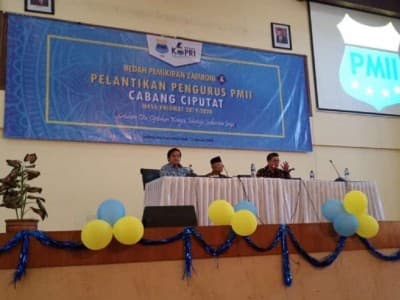 Zamroni, Tokoh Penyatu Gerakan Mahasiswa yang Menihilkan Kepentingan Pribadi