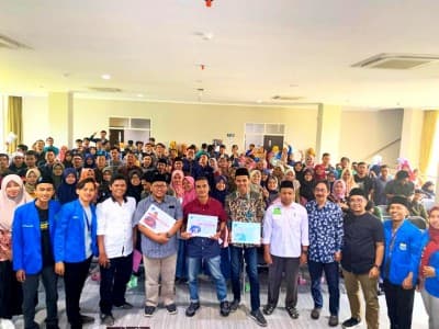 Mengapa Buku Menjerat Gus Dur Patut Diapresiasi?