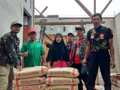 Ansor di Sidoarjo Santuni Guru TPQ Korban Puting Beliung