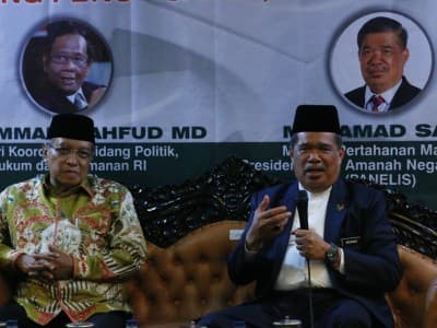 Menteri Pertahanan Malaysia-Ketua Umum PBNU Bincang Dunia Islam