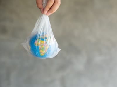 Berbagai Ancaman Mengintai Kehidupan Manusia Seluruh Dunia