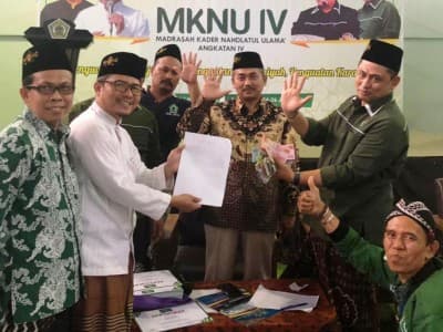 Buktikan Komitmen, MKNU di Sidoarjo Galang Koin Muktamar