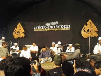8 Tahun Berjalan, Suluk Maleman Bahas Tanda Kiamat hingga Fitnah yang Diperjualbelikan