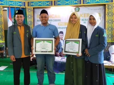 Pemberian Penghargaan untuk Tingkatkan Kinerja