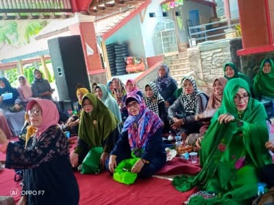 Ketua Muslimat NU Subang Minta Pengurus Gunakan Identitas ke-NU-an