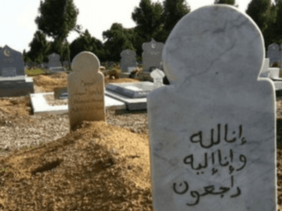 Kisah Kerinduan Seorang Ibu kepada Putrinya di Alam Kubur