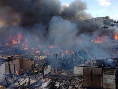 Kebakaran di Pasar Batu Kota Tarakan, LAZISNU Salurkan Bantuan