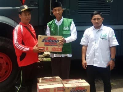 LAZISNU Jember Sumbang Korban Banjir Bandang