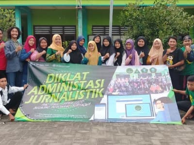 Belajar Jurnalistik untuk Antisipasi Hoaks dan Serangan kepada Kiai NU