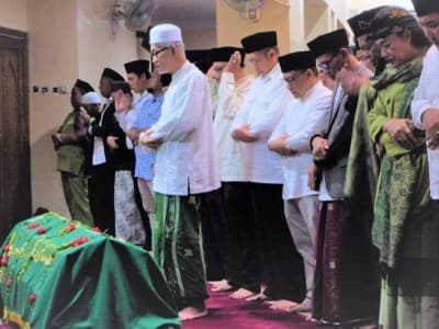 PB PMII Instruksikan Kader Shalat Gaib dan Tahlil untuk Kiai Bagdja