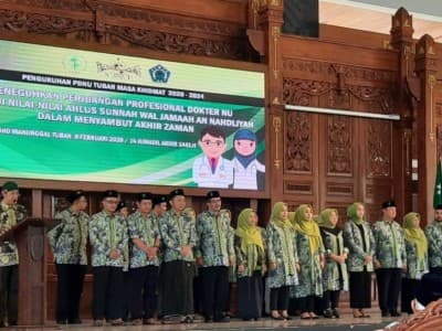 Pengukuhan PDNU Tuban, Bupati Harap Dokter NU Bantu Kesehatan Warga