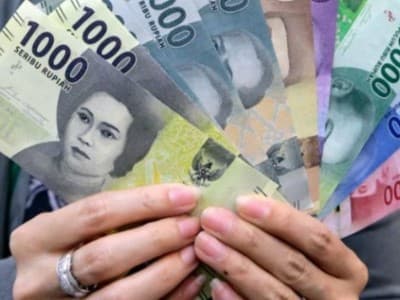 Peluang Bisnis Saham dan Pergeseran Kadar Berat Zakat dalam Fiqih Muamalah
