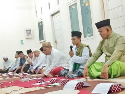 Umat Islam Diimbau Selektif Memilih Ustadz di Media Sosial