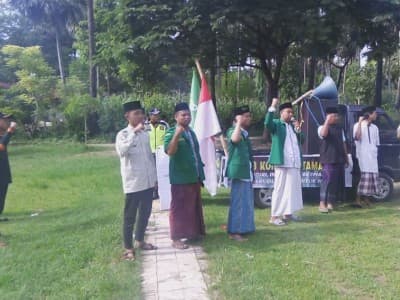 Kepala Desa hingga Siswa Sambut Kirab Koin Muktamar NU di Sumenep