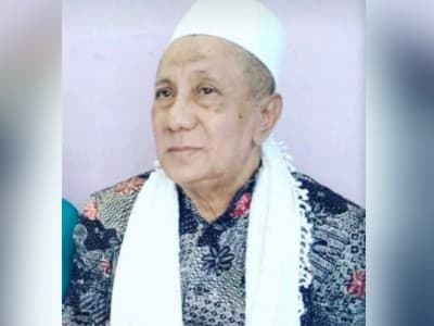 Gus Rofiq, Sosok Sederhana Itu Telah Pergi