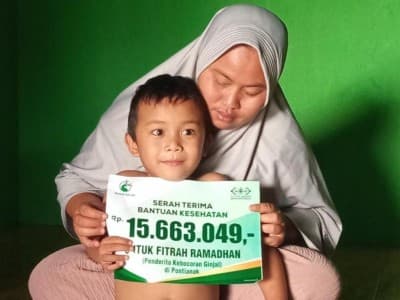 LAZISNU Pontianak Bantu Bocah Penderita Bocor Ginjal