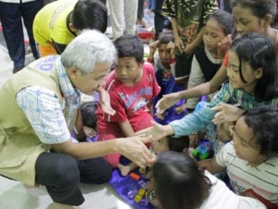 Cegah Banjir, Gubernur Jateng Ingatkan Warga Pekalongan Jaga Kebersihan