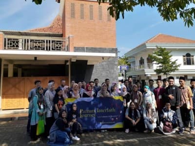Masjid Mutamakkin Kajen Titik Pertama Wisata Pantura Lintas Agama