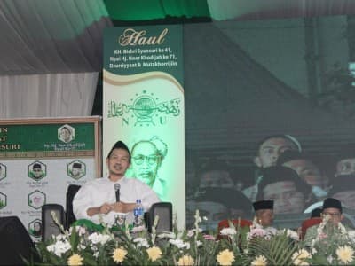 Gus Baha: Belajar Fiqih Melahirkan Kecerdasan