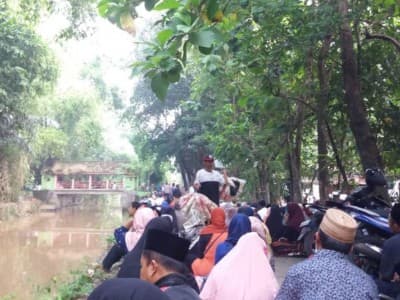 Mereka yang Membawa Manfaat bagi Sekitar