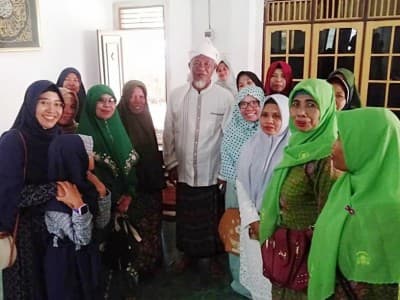 Jelang Konfercab, Muslimat NU Lombok Tengah Silaturahim Ke Tokoh-tokoh NU