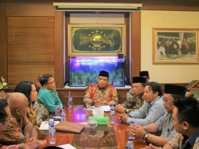 Serikat Buruh dan Pekerja Kunjungi PBNU Sampaikan Persoalan RUU Omnibus Law