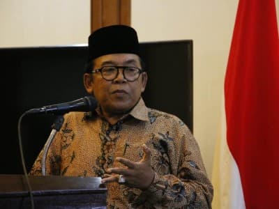 Pemerintah Indonesia Terus Lobi Arab Saudi terkait Penghentian Sementara Izin Umrah