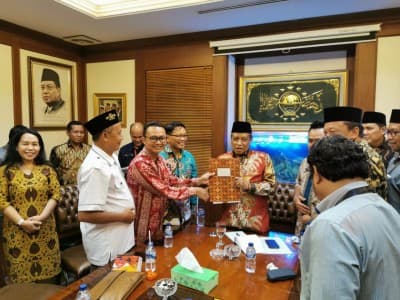 RUU Omnibus Law Hilangkan Tanggung Jawab Negara kepada Warganya